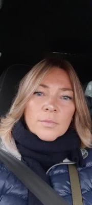 Sabine (52/f)